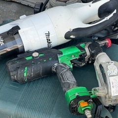 A315◇ジャンク工具色々まとめて◇卓上マルノコ◇釘打機◇ルーター◇クリーナー等の画像
