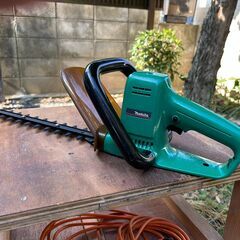 庭いじりにの画像