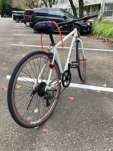 自転車　中古　クロスバイク