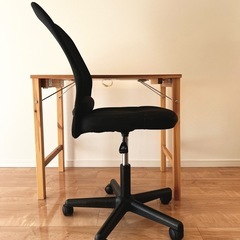 オフィスチェア　メッシュ　シンプルデザインの画像