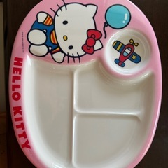 キティちゃんランチプレート