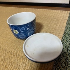 茶碗蒸し蓋付き
の画像