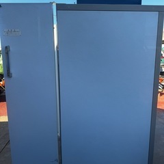 低温貯蔵庫　優庫KM-14金子農機30kg/14袋と野菜収納埼玉県の画像