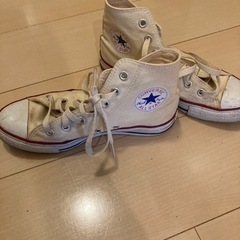 スニーカー