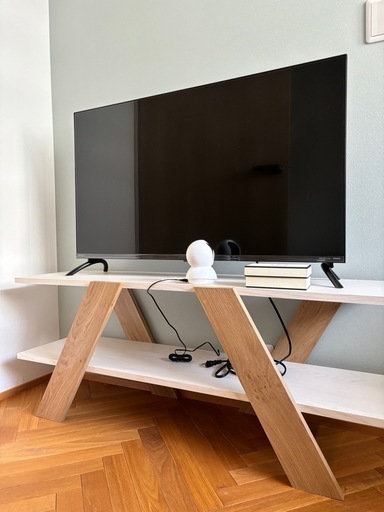 ORION 40型チューナーレステレビ+テレビ台
