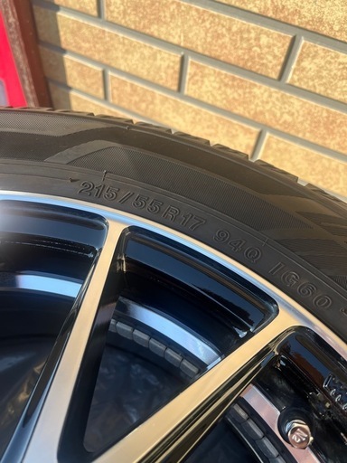 【受け渡し者様決定】最終値下げ215/55R17スタッドレスタイヤセット