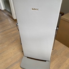 ズボンプレッサー