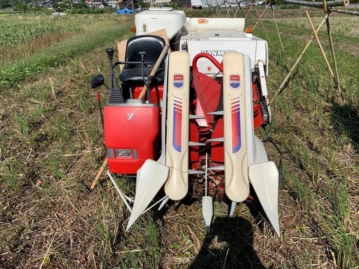 ヤンマーコンバイン