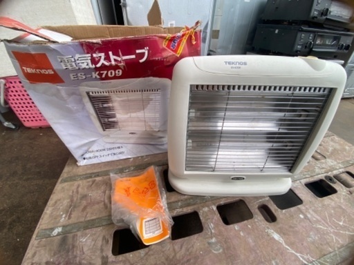 TEKNOS 電気ストーブES-K709 送料無料