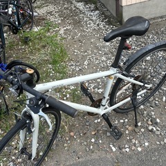 スポーツタイプの自転車の画像