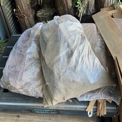 フローリング解体　廃材　薪　燃料の画像