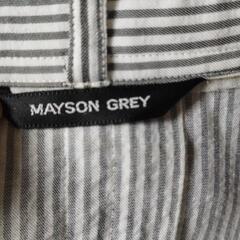 MAYSON GREY　ビジューストライプシャツの画像