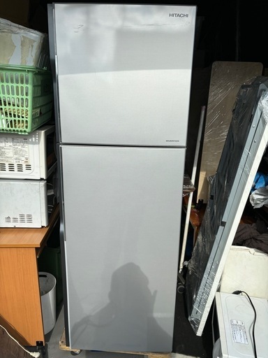 Hitachi 230 L 冷蔵庫2018