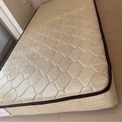 シングルベッドマットレスの画像