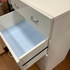 洋服ダンス
の画像