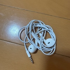 イヤホン