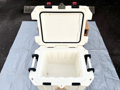 キャンプ用品　ペリカン エリートクーラー 35QT 