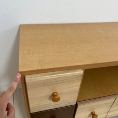 テレビ台の画像
