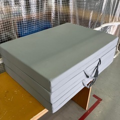 【期間限定】3つ折りマットレス⭐︎在庫1枚！！複数購入可！大特価...