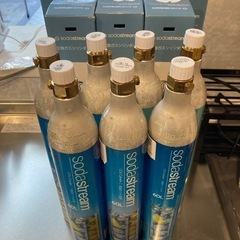 ソーダストリーム　空ガスシリンダー　7本ありの画像