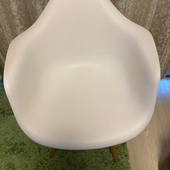 【イス】イームズチェア、リプロダクトの画像