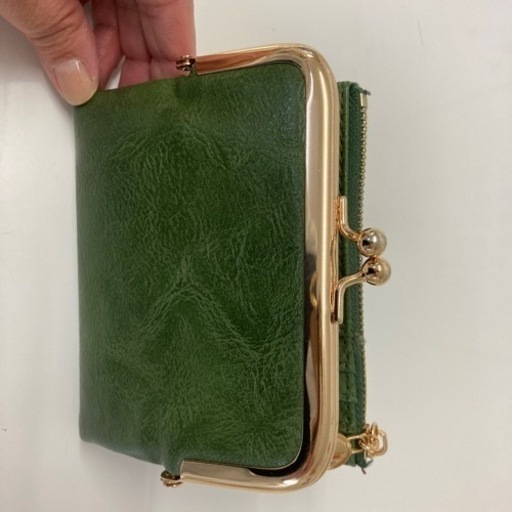 ２つ折り財布