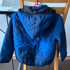 男の子ジャンバー120センチの画像