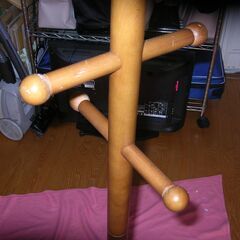 木製ポールハンガー（１３５cm）（中古）の画像