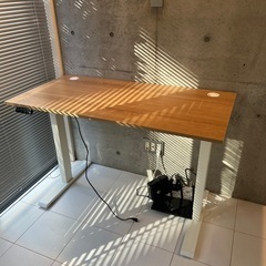 【一年のみ使用】
Sunon 電動昇降デスク　ナチュラルオーク