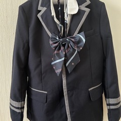 制服