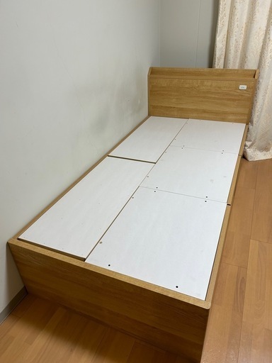 ニトリ　チェストベッド　大量収容