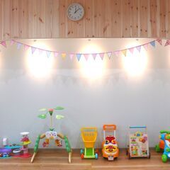 【泉北たなごころ保育園／施設長】無資格OK！／定員19名の小規模保育園／完全週休2日制／残業少なめ(発生した場合は残業代1分毎に支給)／日祝割増手当ありの画像