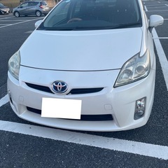 トヨタ　プリウス　12万キロ・ナビ・テレビ・ETC・車検あり