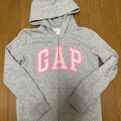 GAPパーカー
