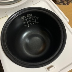 炊飯器の画像