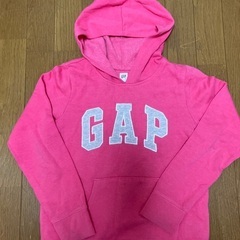 GAPパーカー