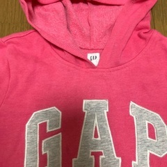 GAPパーカーの画像
