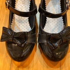 キッズ　ヒールパンプス　20㎝の画像