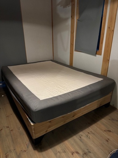 IKEA　セミダブルベッド　ベッド　マットレス付き