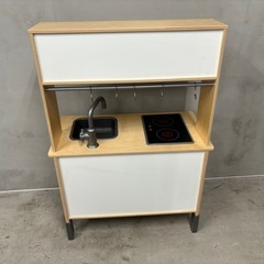 イケアのおままごとキッチンの画像