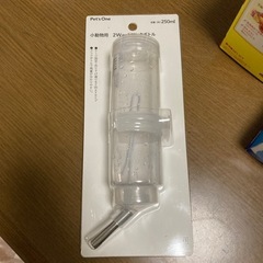 小動物用2wayドリンクボトル250mlとハムスター砂付き(細か...