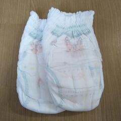 紙オムツ　パンパース