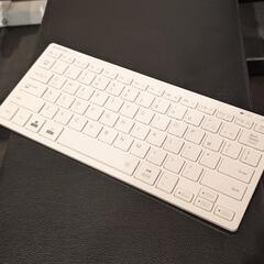 【美品】エレコム Bluetoothキーボード(各OS対応)