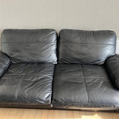 4人掛けソファー
の画像