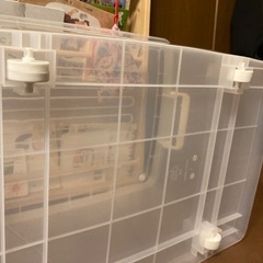 蓋付き収納ボックスの画像