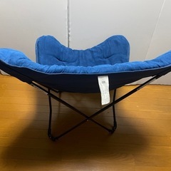 ニトリ バタフライチェアの画像