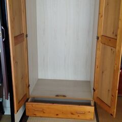 洋服ダンス(半間位)きれいです。の画像