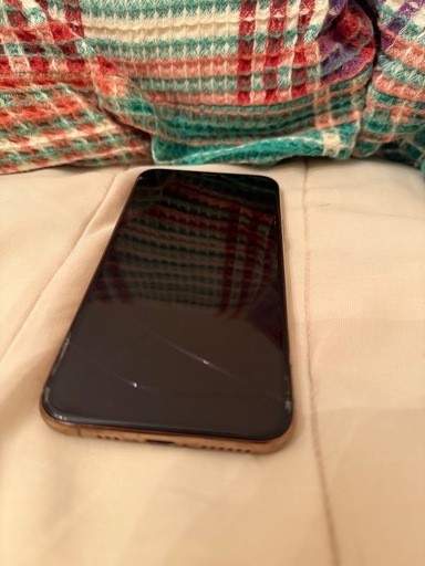 アップル iPhone11 Pro 256GB ゴールド docomo