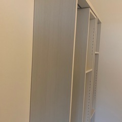 ニトリ 可動棚の本棚の画像