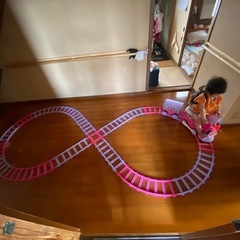 ミニーちゃん電動電車　乗り物　おもちゃの画像